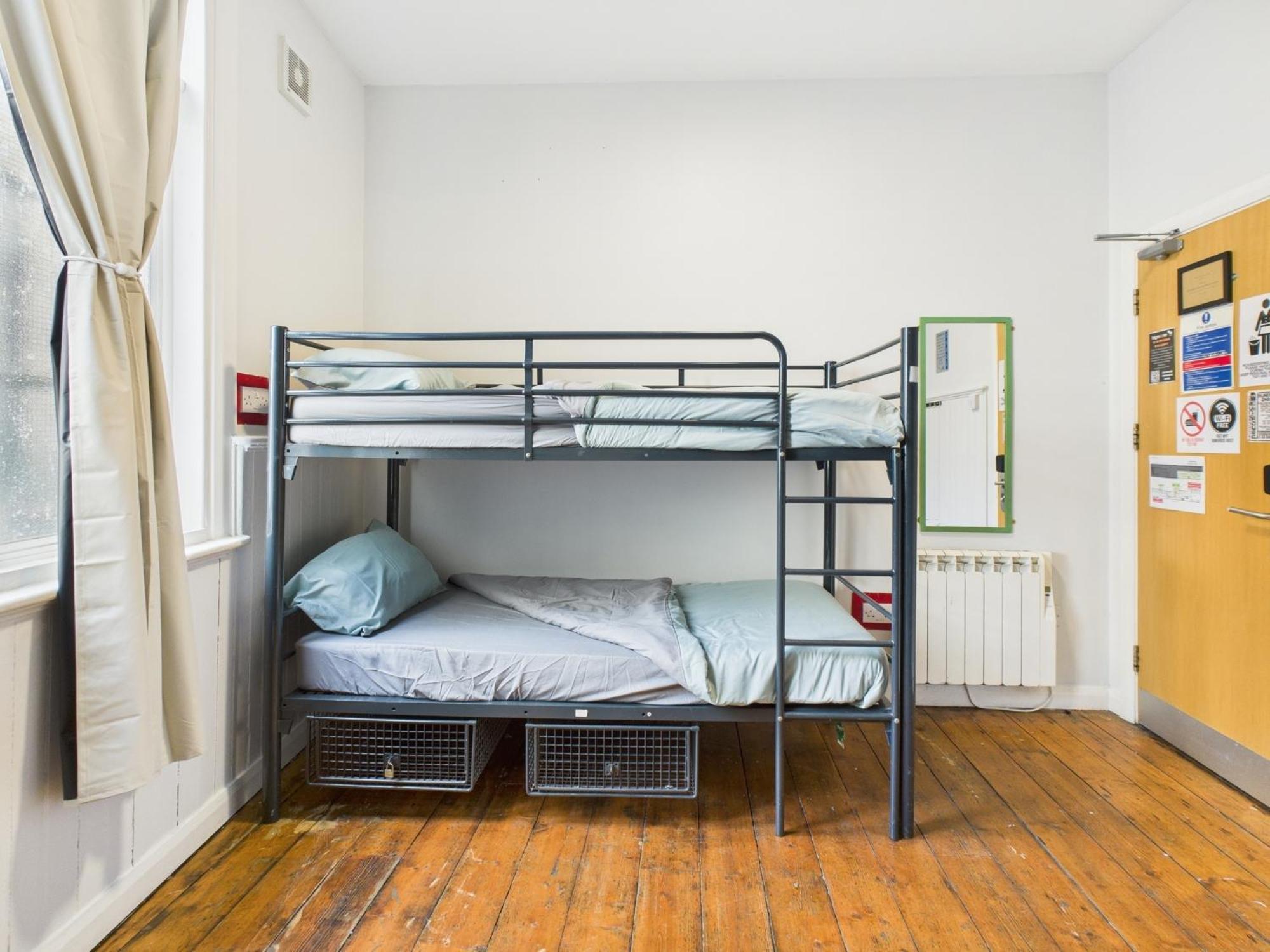 Bunkhouse Hostel Cardiff Ngoại thất bức ảnh