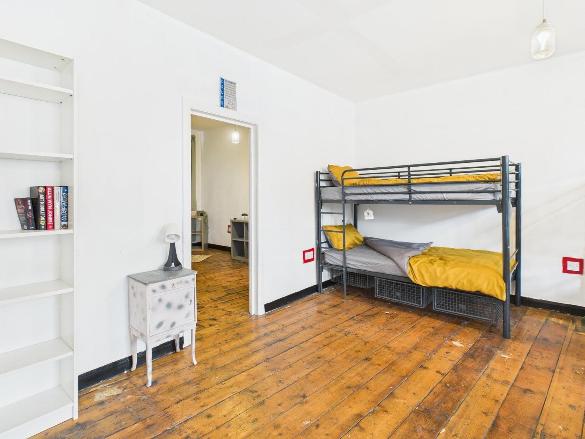 Bunkhouse Hostel Cardiff Ngoại thất bức ảnh